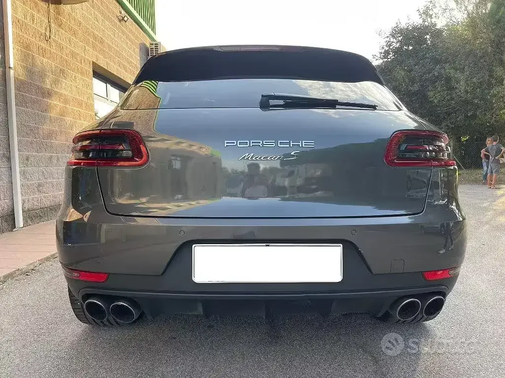 Usata Porsche Macan 250 CV (183 kW) 2015 Grigio SUV