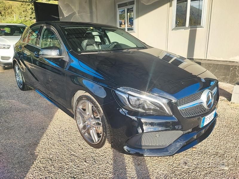 Usata Mercedes A180 Premium 109 CV (80 kW) 2016 Nero Berlina