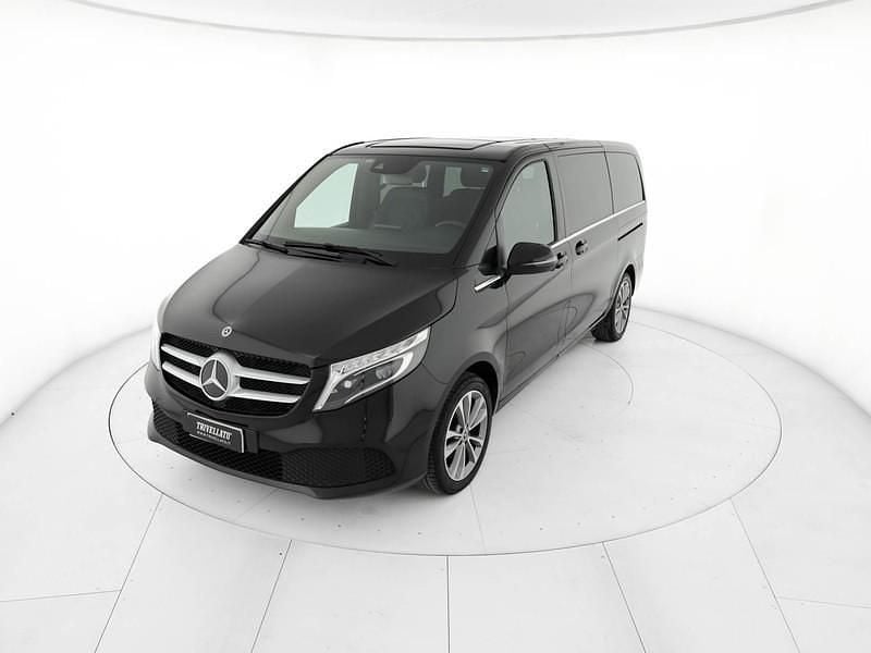 Usata Mercedes V220 Business 163 CV (119 kW) 2021 Nero Monovolume