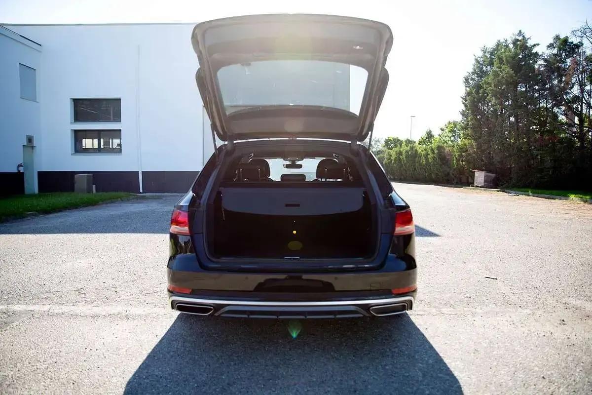 Usata Audi A4 Business 150 CV (110 kW) 2018 Nero Station wagon