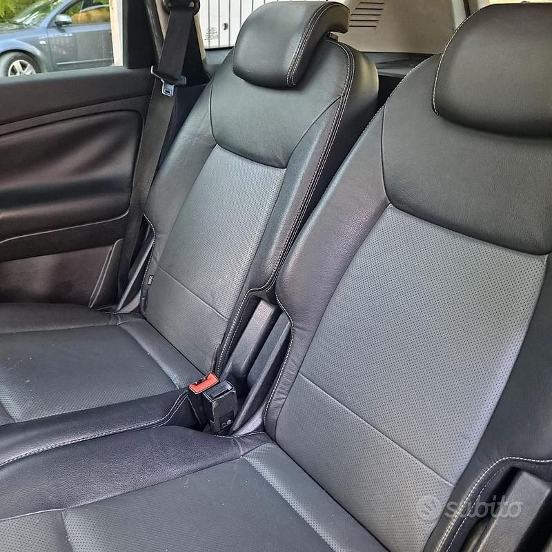 Usata Ford S-MAX S 140 CV (102 kW) 2009 Grigio Monovolume