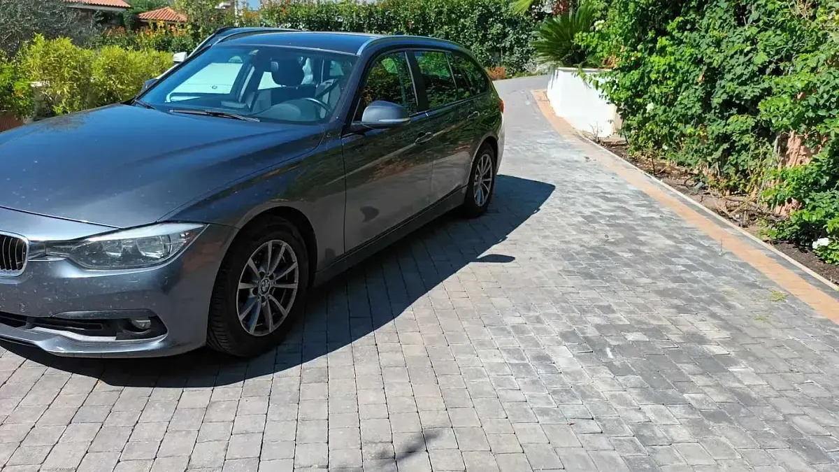 Usata BMW 316 Efficient Dynamics 116 CV (85 kW) 2016 Grigio Station wagon