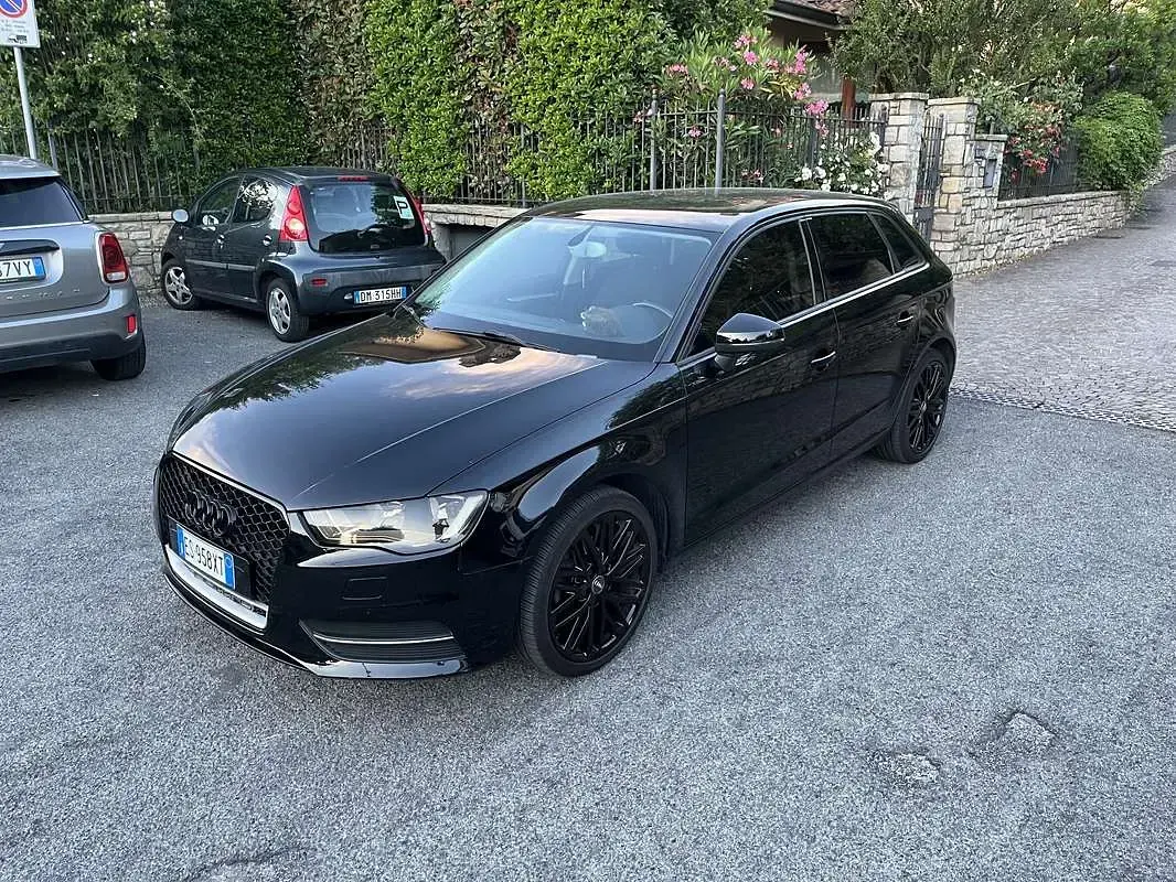 Usata Audi A3 Ambition 105 CV (77 kW) 2013 Nero Berlina