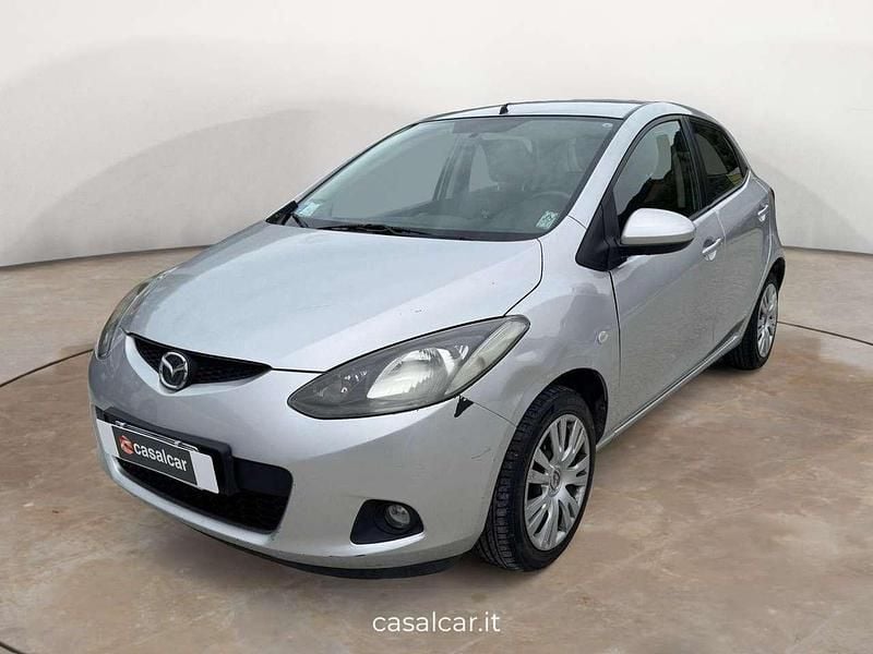 Begagnad Mazda 2 75 HK (55 kW) 2008 Silver Halvkombi