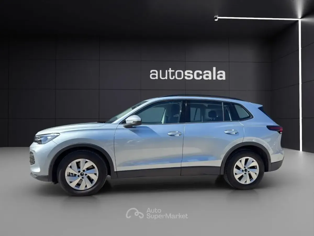 Usata VW Tiguan Life 150 CV (110 kW) 2025 Argento SUV