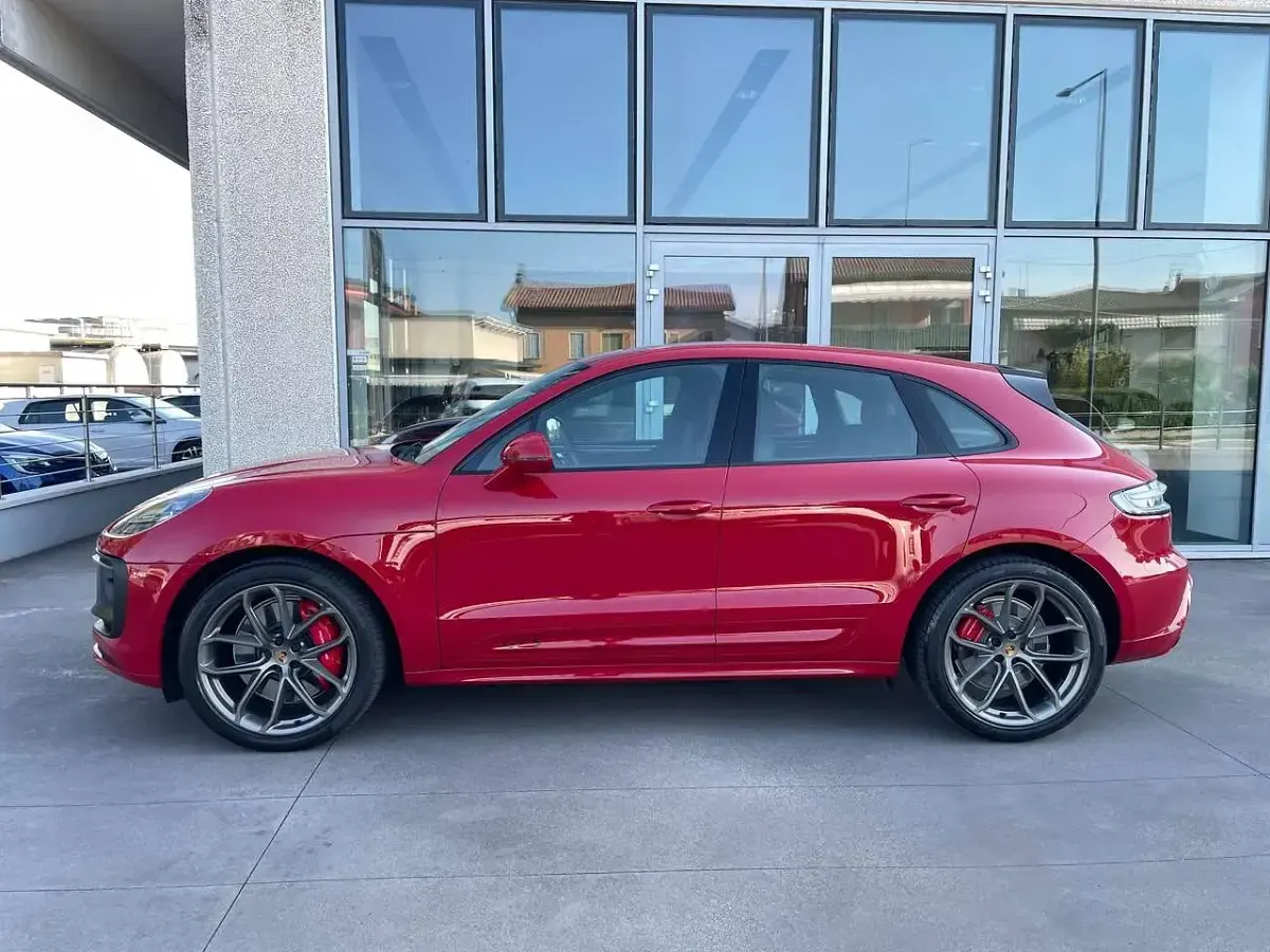 Usata Porsche Macan 441 CV (324 kW) 2022 Rosso SUV