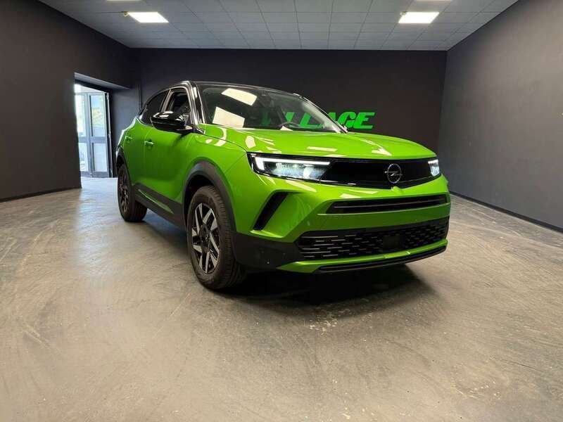 Verde Usata 2024 Opel Mokka Elegance SUV | 18.490 € (Buon prezzo) - Immagine 1/4