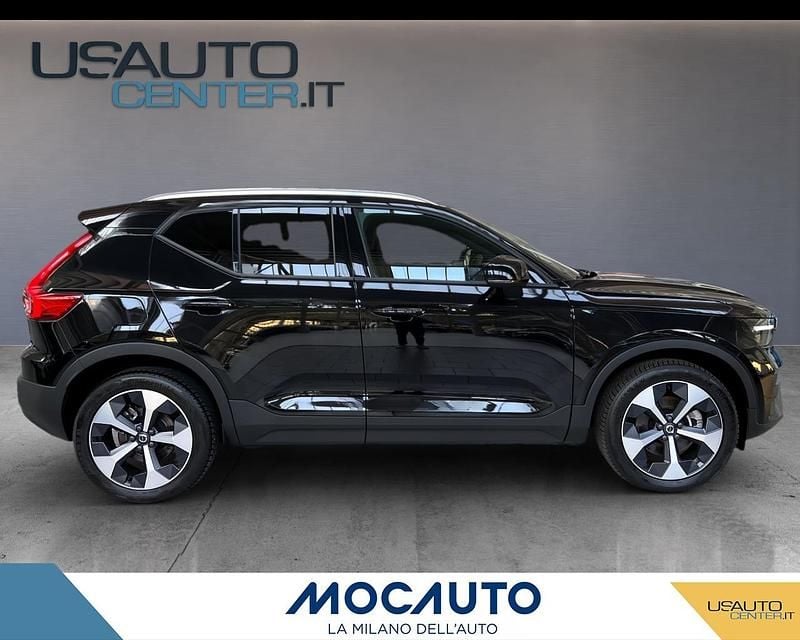 Usata Volvo XC40 Core 163 CV (119 kW) 2024 Nero SUV