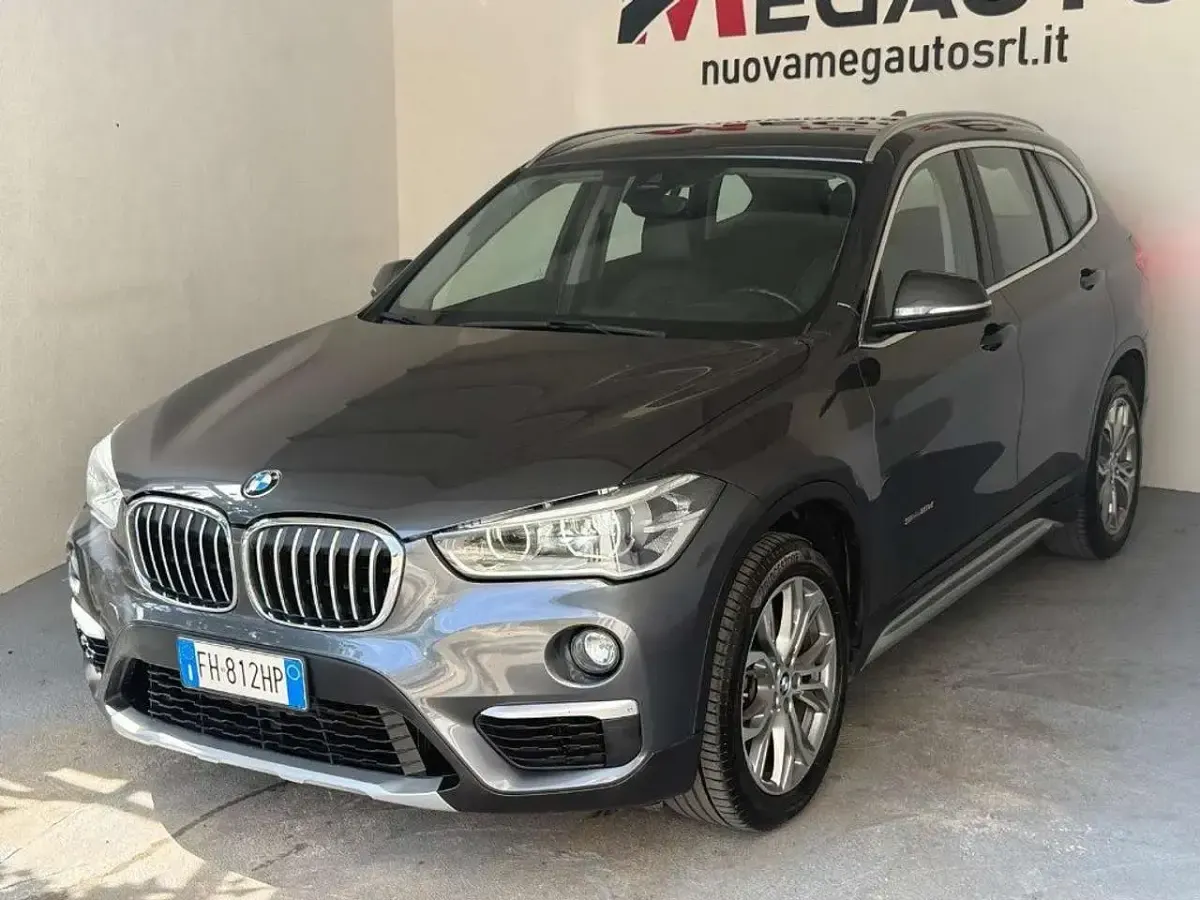 Usata BMW X1 xLine 150 CV (110 kW) 2017 Grigio SUV