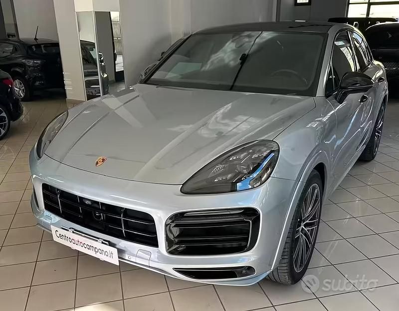 Usata Porsche Cayenne 460 CV (338 kW) 2020 Grigio SUV