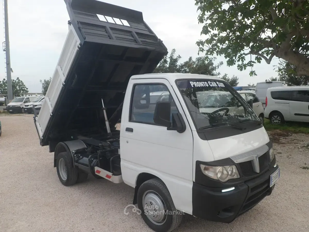Usata Piaggio Porter 83 CV (61 kW) 2011 Bianco Furgone