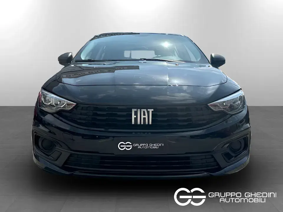 Usata Fiat Tipo 131 CV (96 kW) 2025 Nero cinema nero cinema Utilitaria