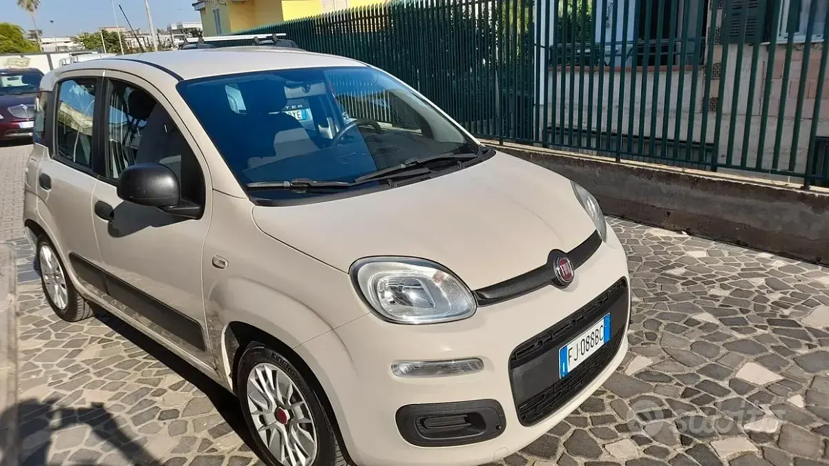 Usata Citroën C3 95 CV (69 kW) 2017 Bianco Berlina