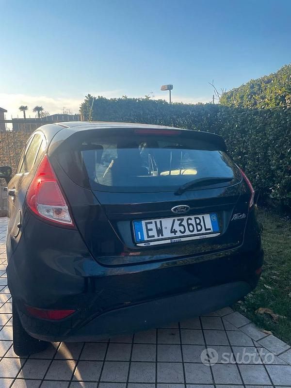 Usata Ford Fiesta 2014 Nero Utilitaria