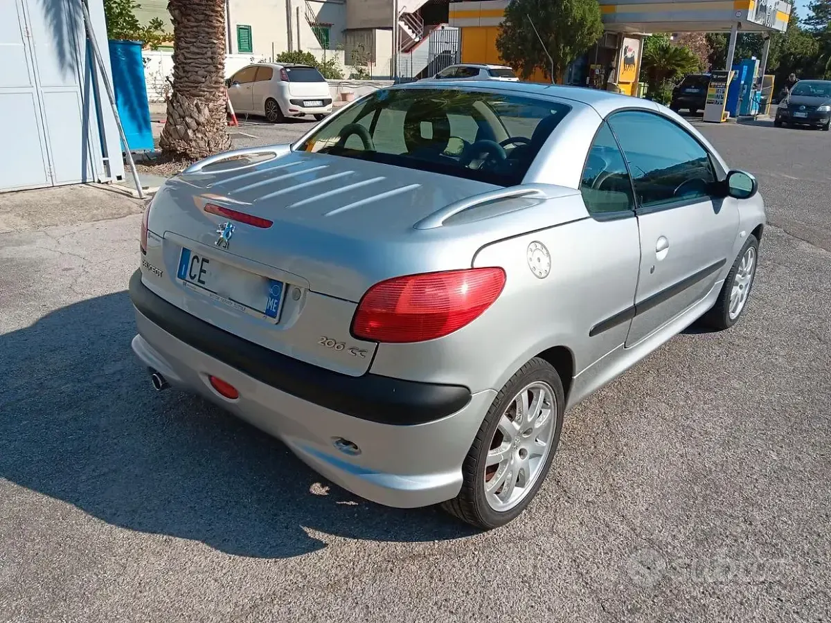 Usata Peugeot 206 CC 2003 Grigio Cabrio