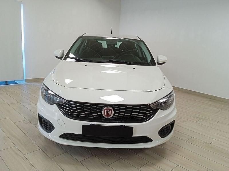 Usata Fiat Tipo Lounge 95 CV (69 kW) 2018 Bianco Utilitaria