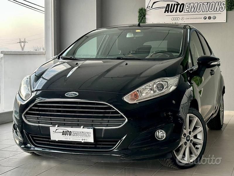 Usata Ford Fiesta Titanium 75 CV (55 kW) 2017 Nero Berlina