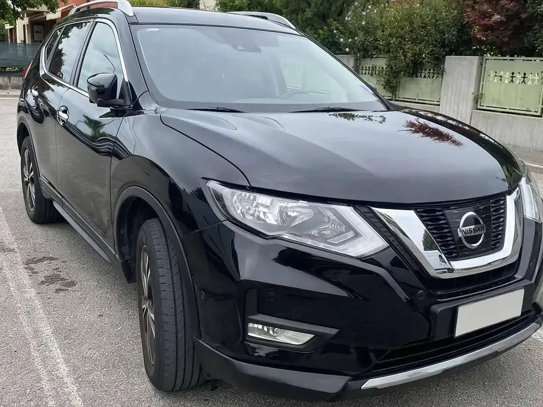 Usata Nissan X-Trail N-Connecta 177 CV (130 kW) 2019 Nero SUV