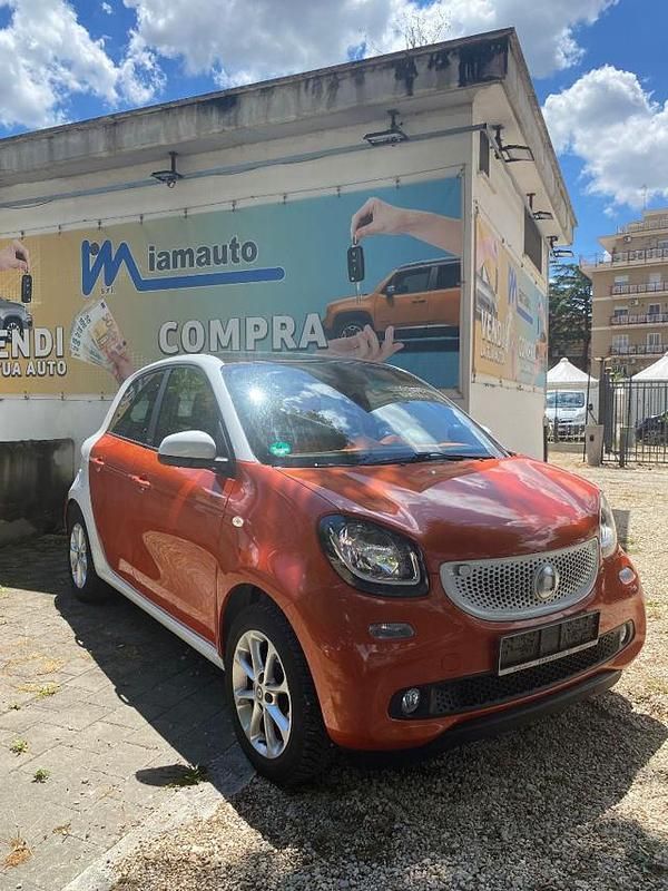 Usata Smart ForFour Passion 70 CV (51 kW) 2015 Arancione Utilitaria