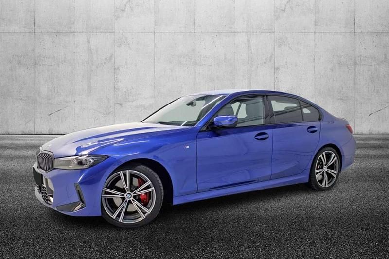 Blu/azzurro Usata 2022 BMW 320 M Sport Tre volumi | 43.950 € (Buon prezzo) - Immagine 1/4