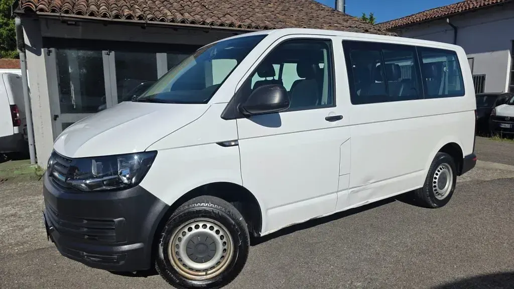 Usata VW Transporter Business 150 CV (110 kW) 2017 Bianco / pastello Furgone