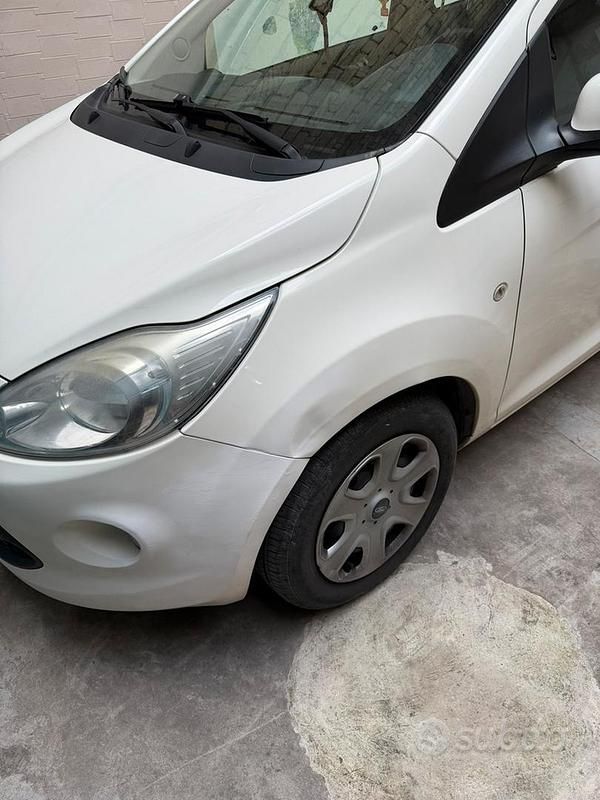 Usata Ford Ka 69 CV (50 kW) 2012 Bianco Utilitaria