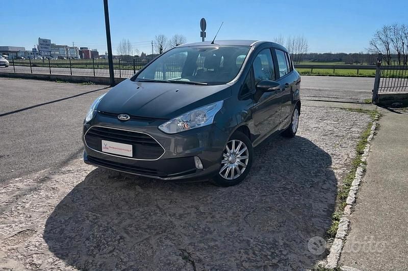 Usata Ford B-MAX Business Edition 75 CV (55 kW) 2017 Grigio Monovolume