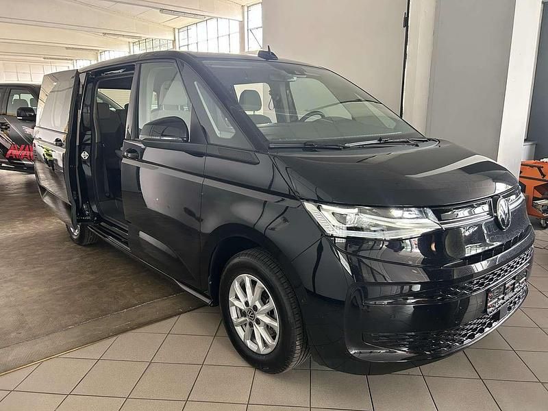 Usata VW Multivan Life 150 CV (110 kW) 2024 Nero Monovolume