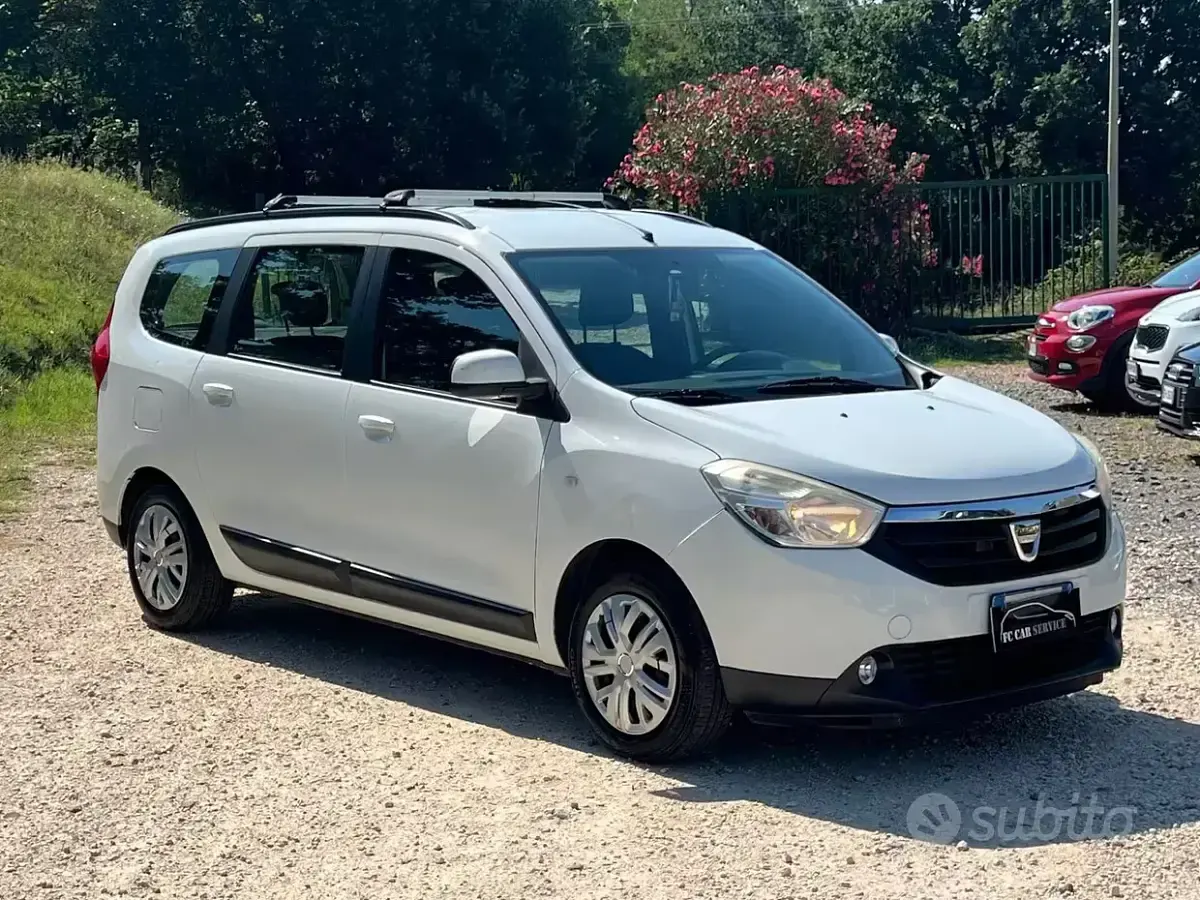 Usata Dacia Lodgy Lauréate 80 CV (58 kW) 2015 Monovolume
