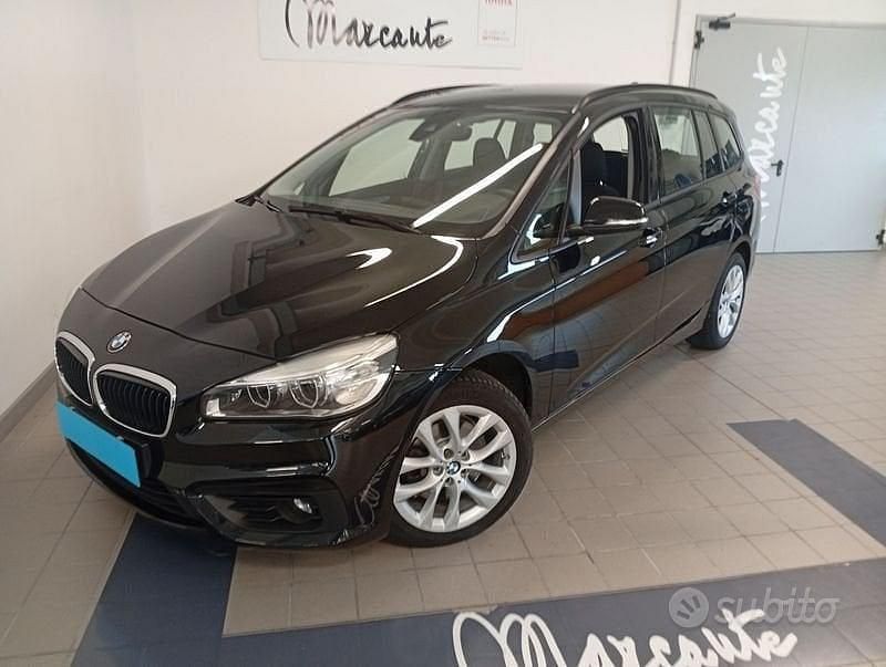 Nero Usata 2018 BMW 218 Station wagon | 14.950 € (Buon prezzo) - Immagine 1/4