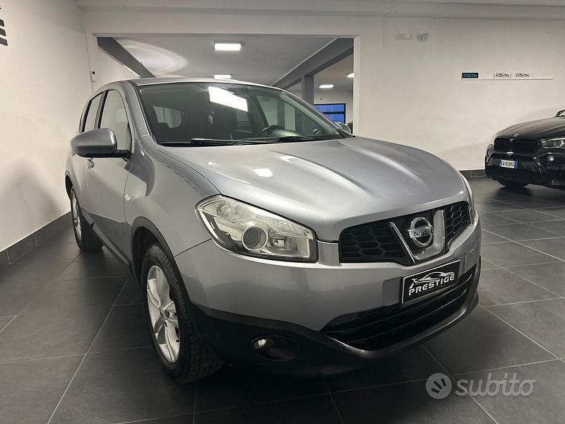 Usata Nissan Qashqai 110 CV (80 kW) 2013 Grigio SUV