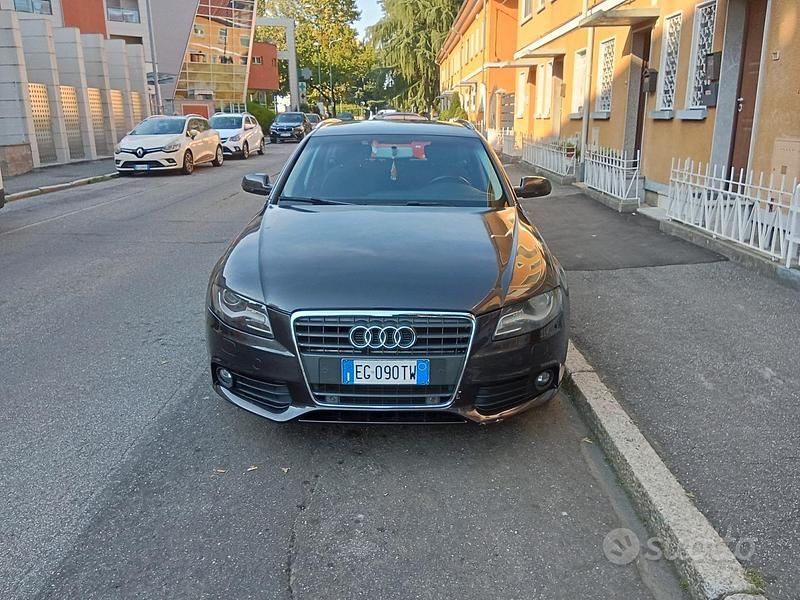 Usata Audi A4 143 CV (105 kW) 2011 Marrone Station wagon
