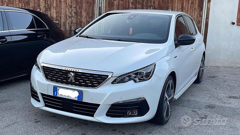 Usata Peugeot 308 GT-line 120 CV (88 kW) 2017 Bianco Berlina