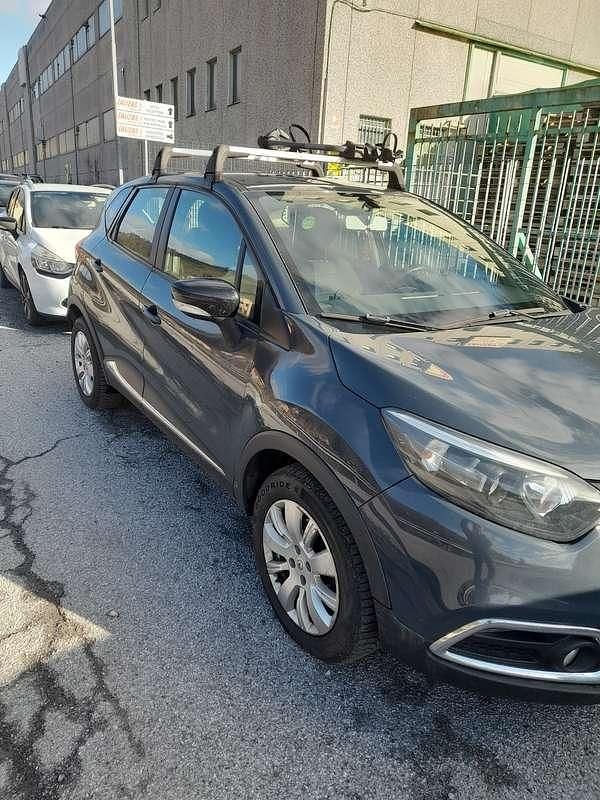 Usata Renault Captur 90 CV (66 kW) 2015 SUV