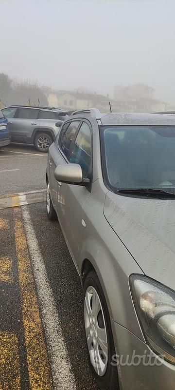 Usata Kia Ceed 2012 Utilitaria