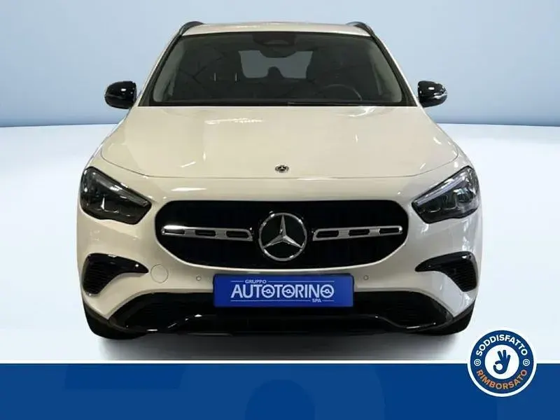 Usata Mercedes GLA180 Advanced 115 CV (84 kW) 2025 Bianco SUV