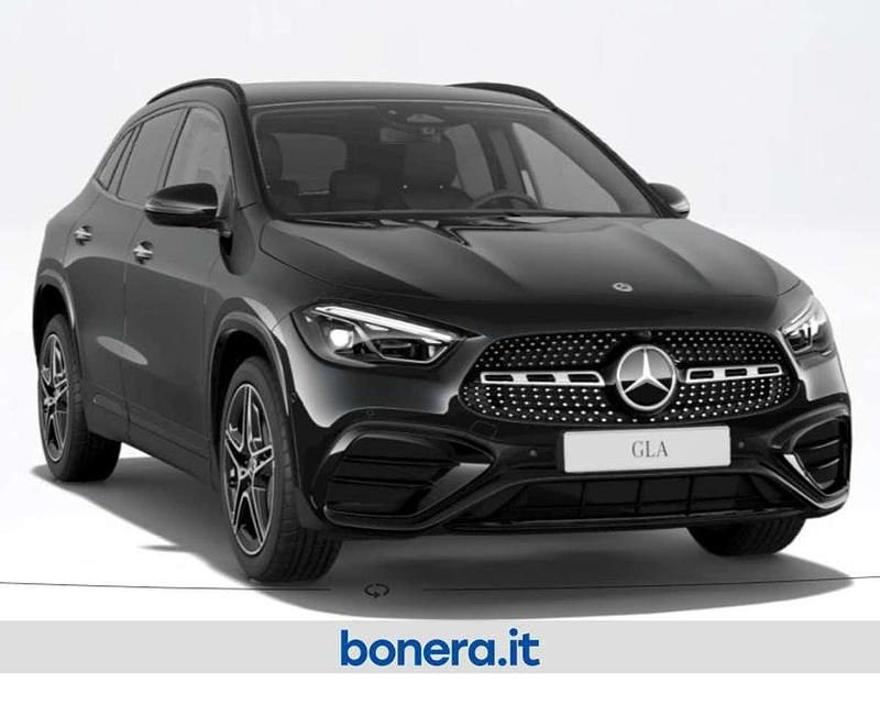 Nuova Mercedes GLA200 Advanced Plus 150 CV (110 kW) 2026 Nero cosmo SUV