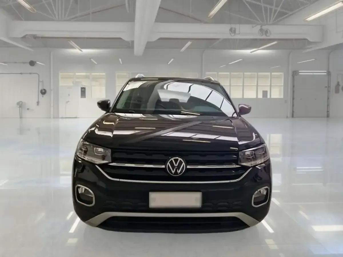 Usata VW T-Cross Advance 110 CV (80 kW) 2023 Nero SUV