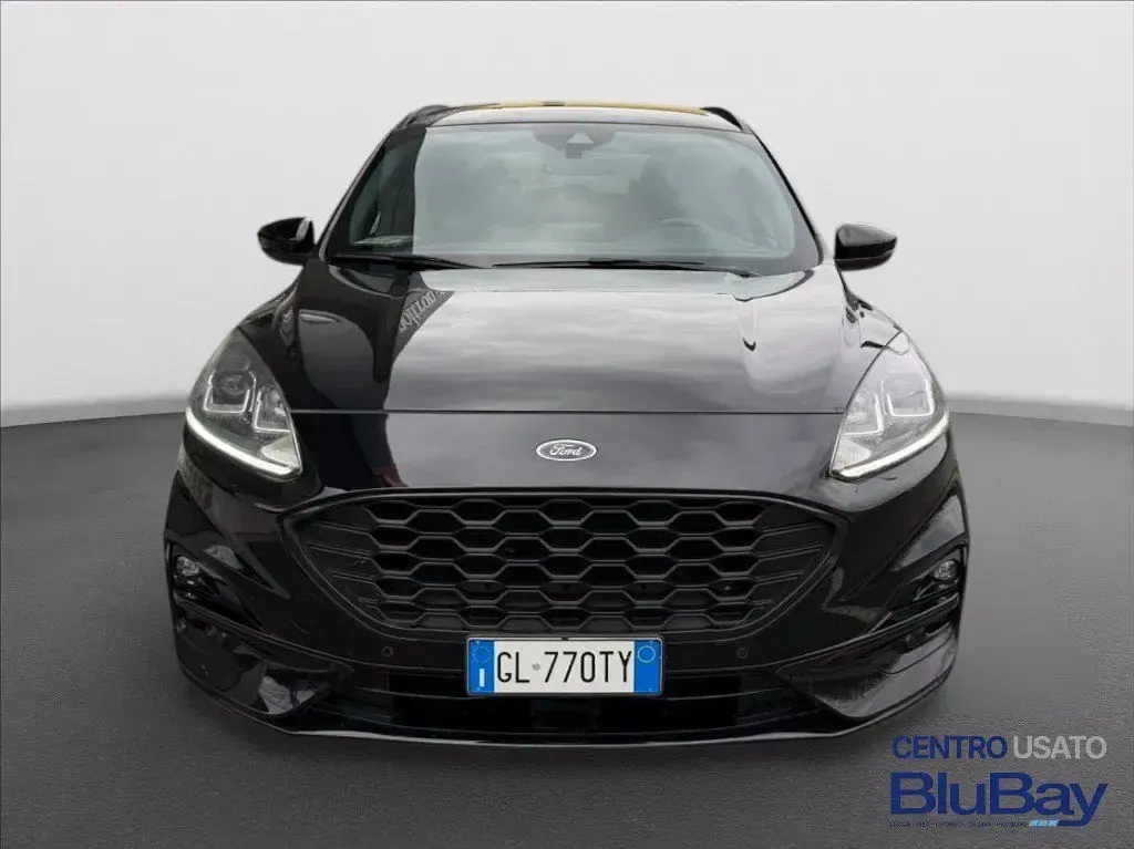 Usata Ford Kuga ST-Line 150 CV (110 kW) 2023 Grigio SUV