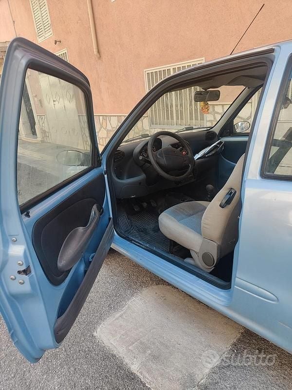 Usata Fiat Seicento 2003 Blu Utilitaria