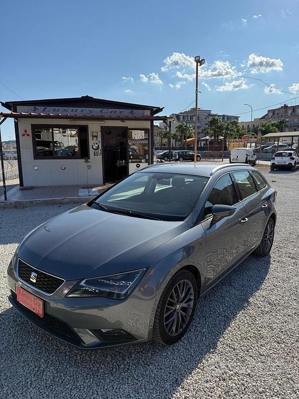 Usata Seat Leon ST Style 110 CV (80 kW) 2016 Grigio Station wagon