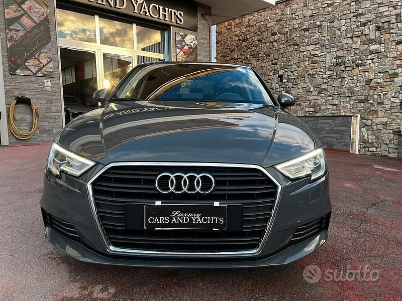 Usata Audi A3 116 CV (85 kW) 2019 Grigio Berlina