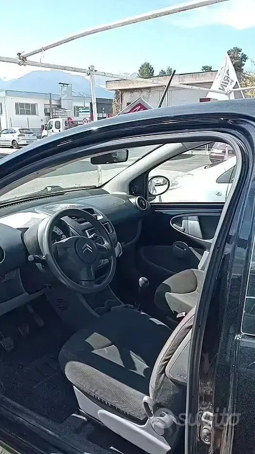 Usata Citroën C1 54 CV (39 kW) 2006 Nero Utilitaria
