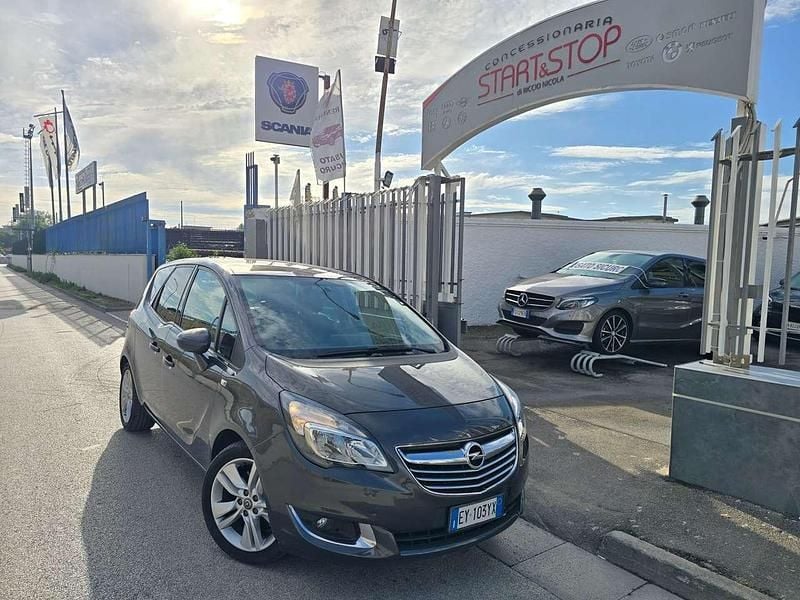 Grigio Usata 2015 Opel Meriva Design Edition Monovolume | 4999 € (Buon prezzo) - Immagine 1/4