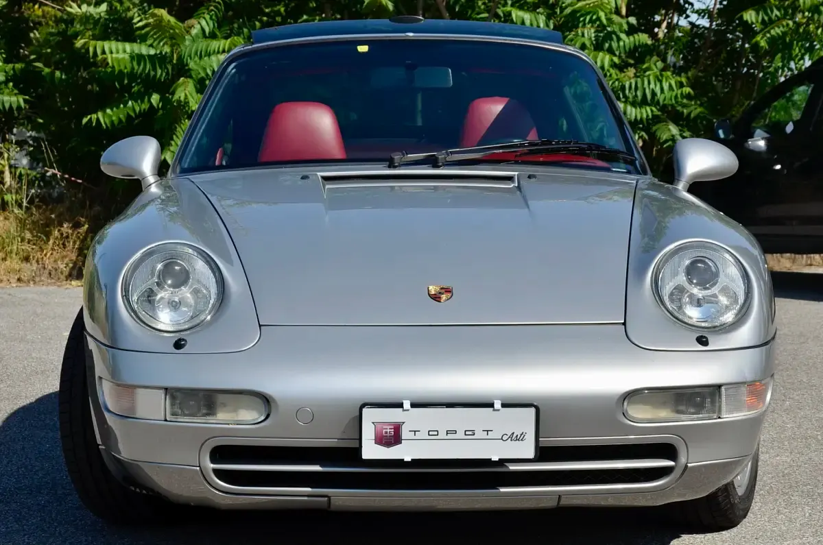 Usata Porsche 993 286 CV (210 kW) 1996 Argento Cabrio