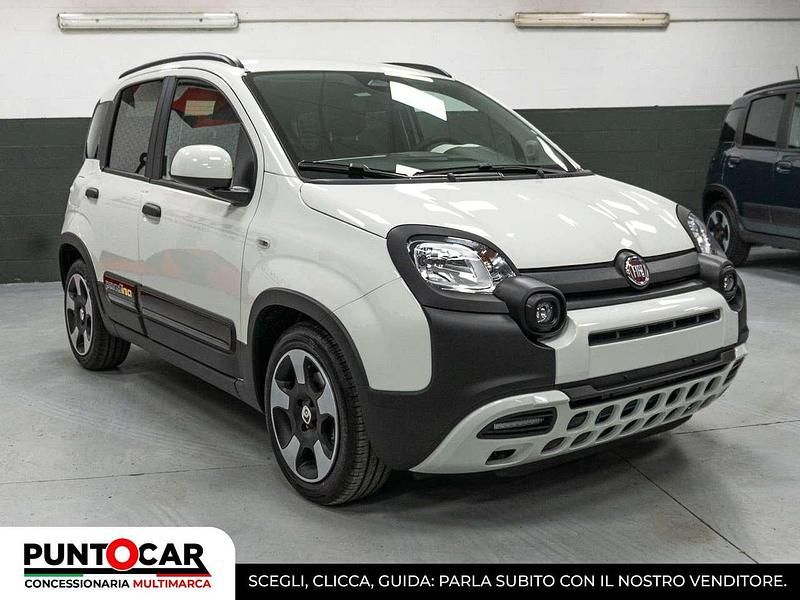 Occasion Fiat Panda Cross Cross 69 ch (50 kW) 2025 Vert Citadine