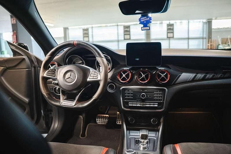 Usata Mercedes CLA45 AMG Shooting Brake AMG 381 CV (280 kW) 2017 Argento Station wagon