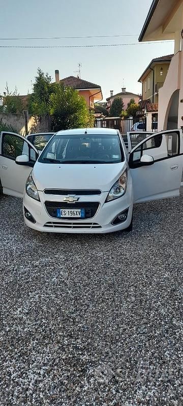 Usata Chevrolet Spark 68 CV (50 kW) 2013 Bianco Utilitaria
