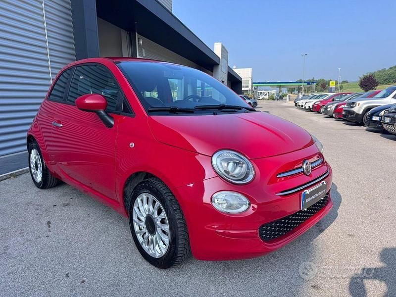 Usata Fiat 500 Lounge 70 CV (51 kW) 2021 Rosso Utilitaria