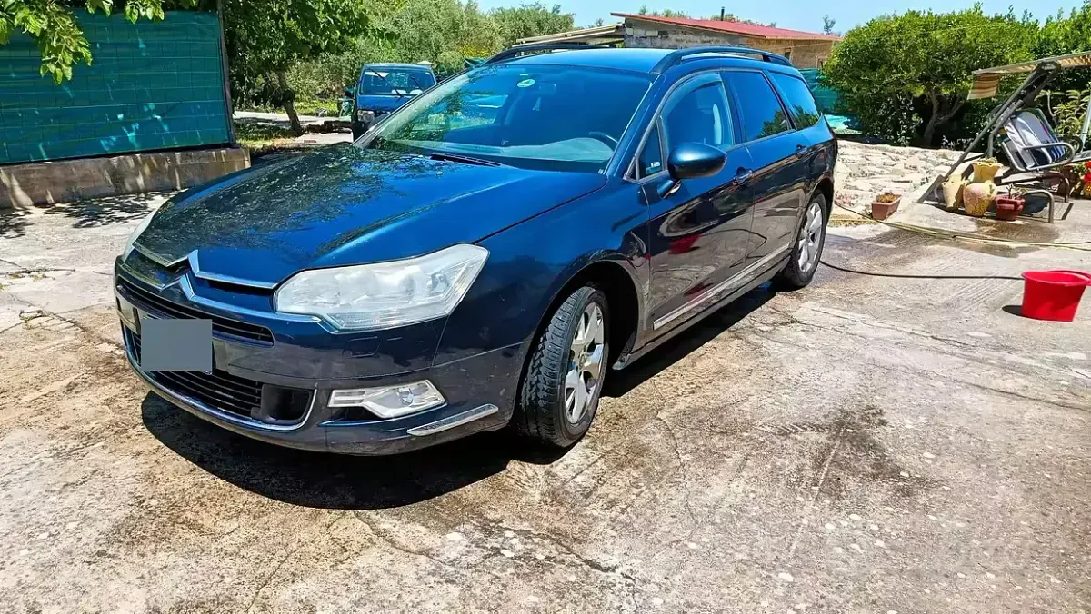 Usata Citroën C5 140 CV (102 kW) 2009 Bluazzurro Station wagon